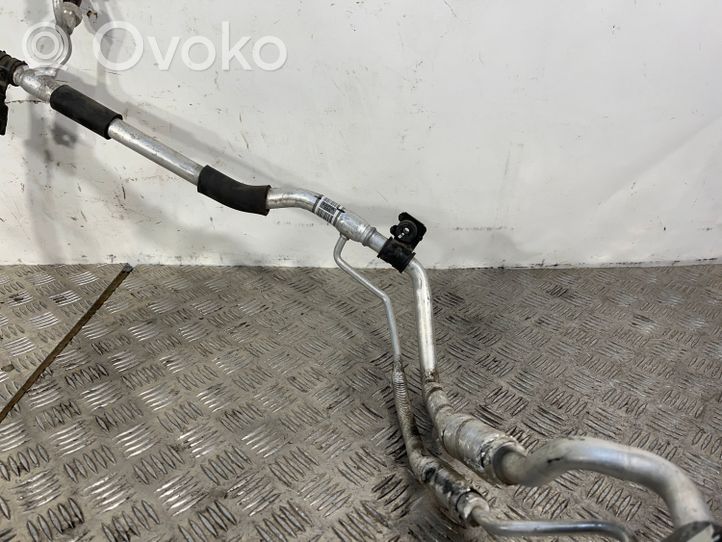 Hyundai Kona I Ilmastointilaitteen putki (A/C) T416231170