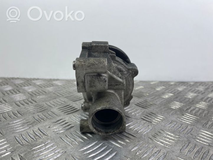 KIA Sorento Water pump 