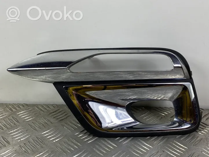 Infiniti QX80 Grille antibrouillard avant 622575ZAOA