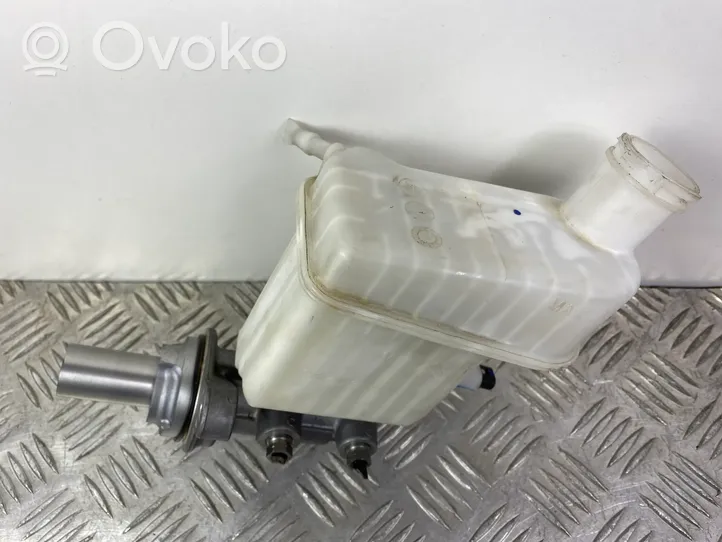 Jeep Compass Główny cylinder hamulca 829150723