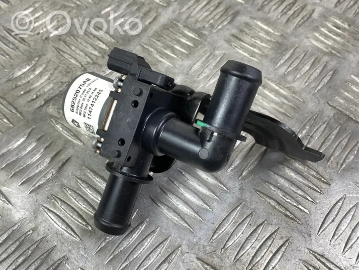 Jeep Grand Cherokee Bomba auxiliar eléctrica de agua/refrigerador 68252075AB