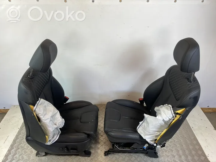 Hyundai Santa Fe Seat set 