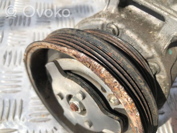 Volkswagen Jetta VI Kompresor / Sprężarka klimatyzacji A/C 1K0820808E