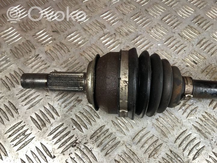 Nissan Qashqai Arbre d'entraînement avant 10345927