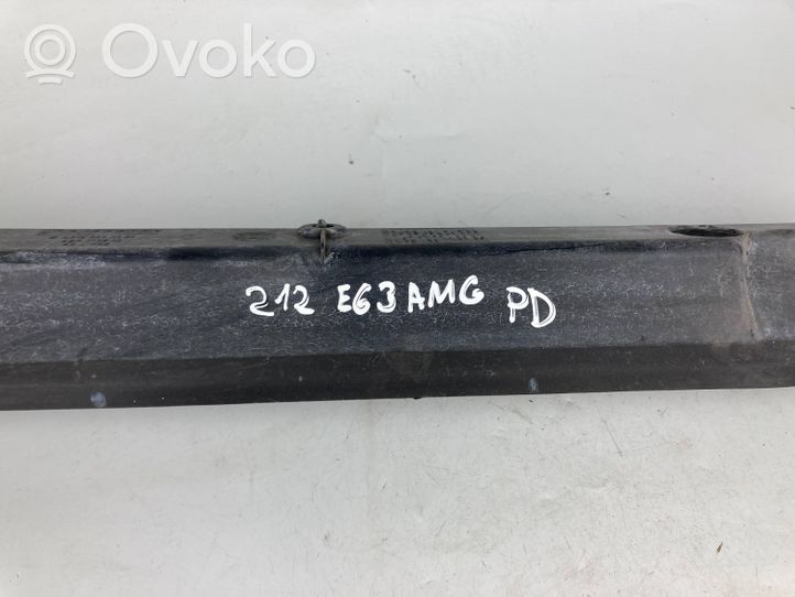 Mercedes-Benz E AMG W212 Rivestimento dell’estremità del parafango A2128890225