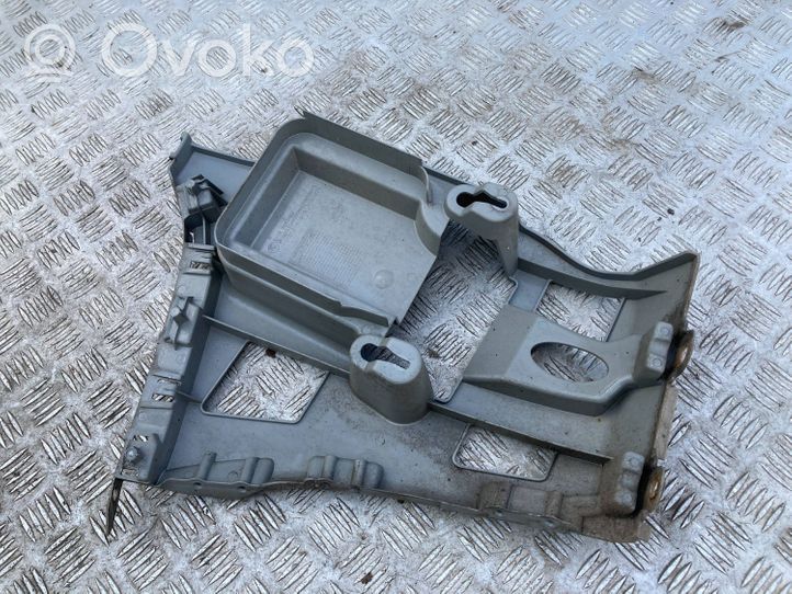 BMW 1 F20 F21 Staffa angolare del supporto di montaggio del paraurti 8063452