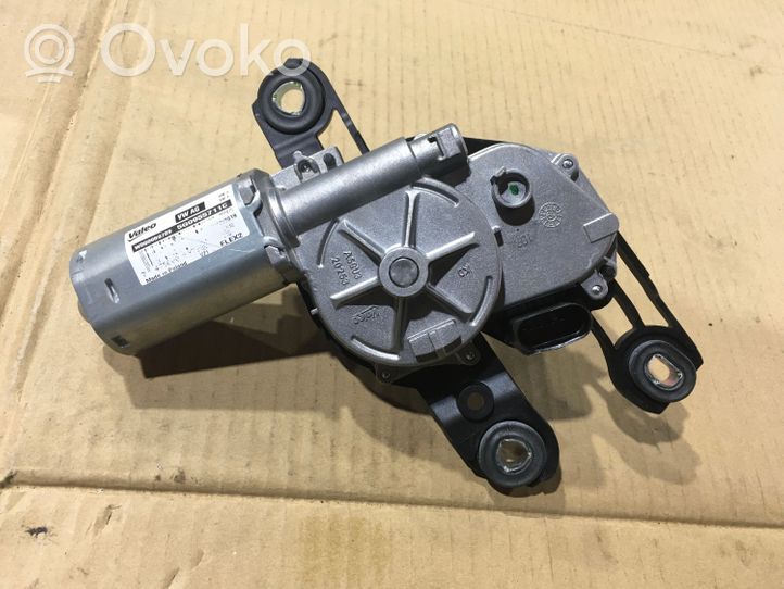 Volkswagen Tiguan Silniczek wycieraczki szyby tylnej 5G0955711C