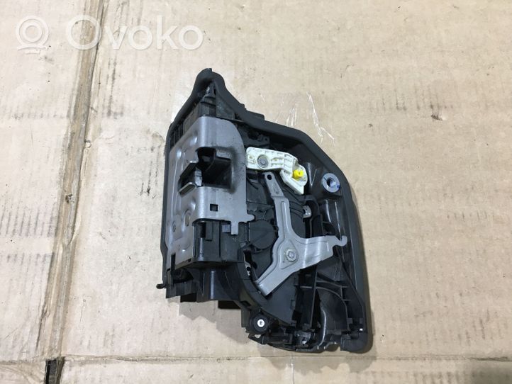 BMW 2 F45 Zamek drzwi przednich 4820793