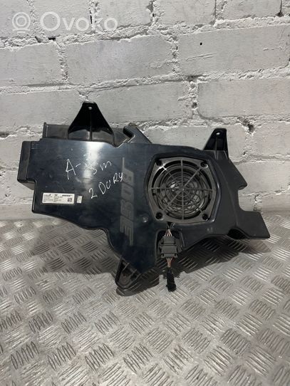 Audi A3 S3 8P Subwoofer-bassokaiutin 8P3035382A