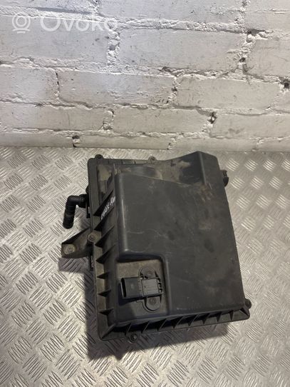 Volkswagen Amarok Air filter box 2H0129607F