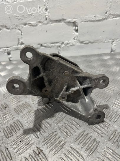 Audi A4 S4 B8 8K Supporto della scatola del cambio 8K0399151