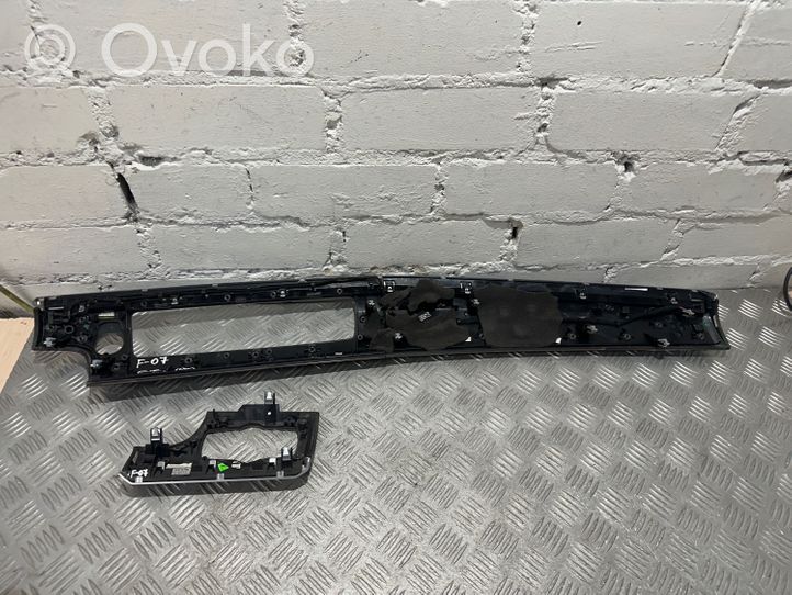 BMW 5 GT F07 Panneau de garniture console centrale 9195648