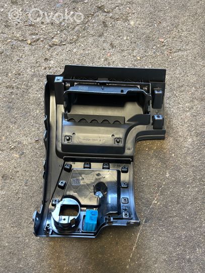 Volkswagen Tiguan Verkleidung Armaturenbrett Cockpit unten 5M1858210