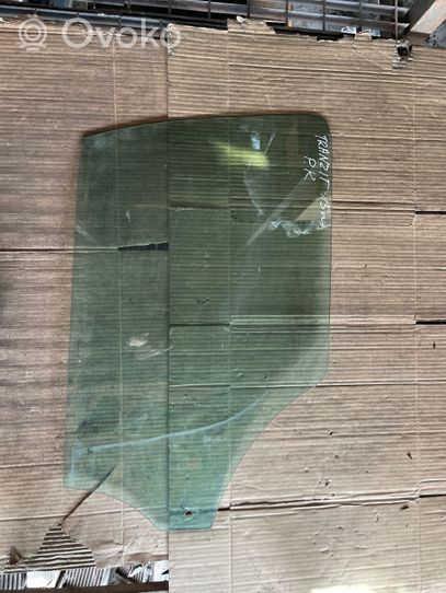 Ford Transit Pagrindinis priekinių durų stiklas (keturdurio) 