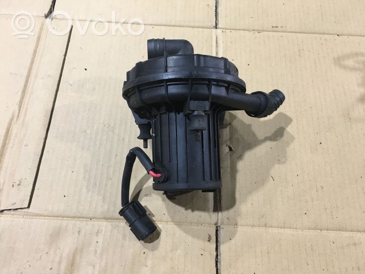 BMW 6 E63 E64 Secondary air pump 7506210