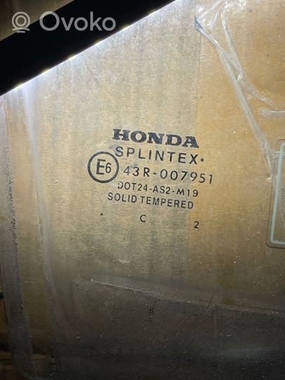 Honda CR-V Szyba drzwi przednich 