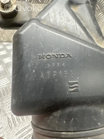 Honda CR-V Część rury dolotu powietrza ATP153