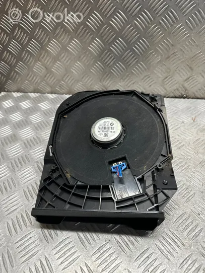 BMW 3 F30 F35 F31 Subwoofer-bassokaiutin 18820010