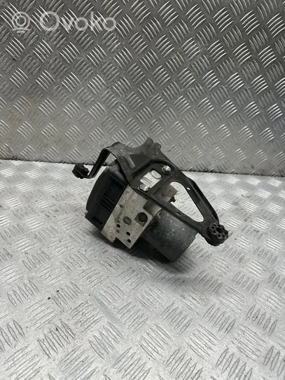 BMW X5 E70 ABS Pump 6798284