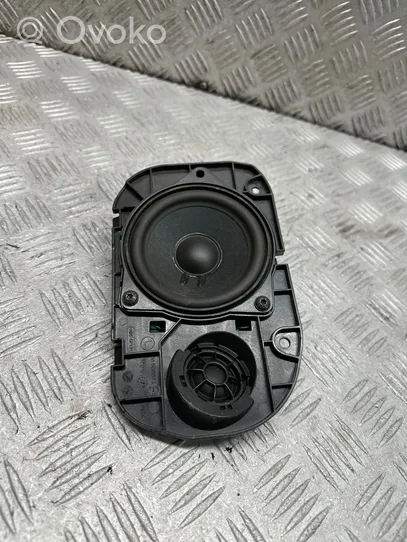 BMW 5 G30 G31 Enceinte haute fréquence dans les portes arrière 65136809381