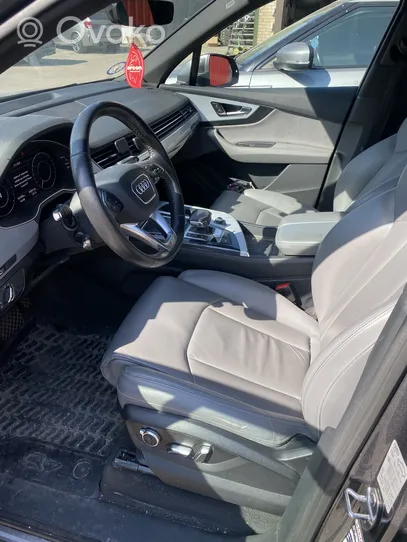 Audi Q7 4M Garnitures, kit cartes de siège intérieur avec porte 