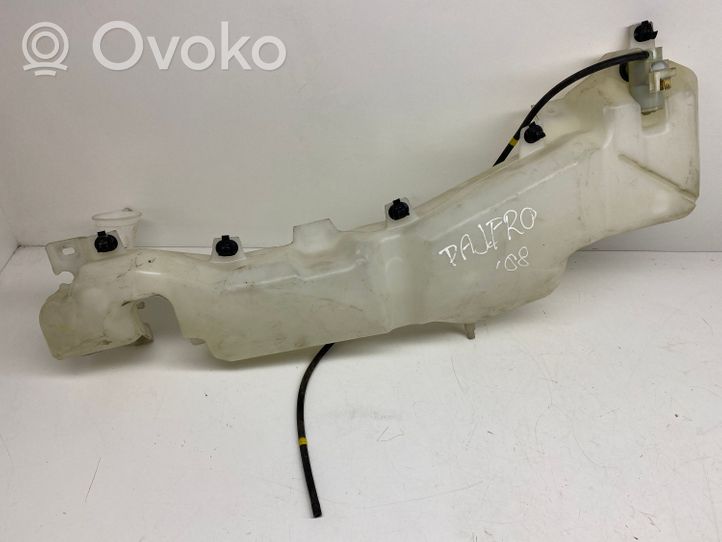 Mitsubishi Pajero Réservoir de liquide lave-glace HLC37055