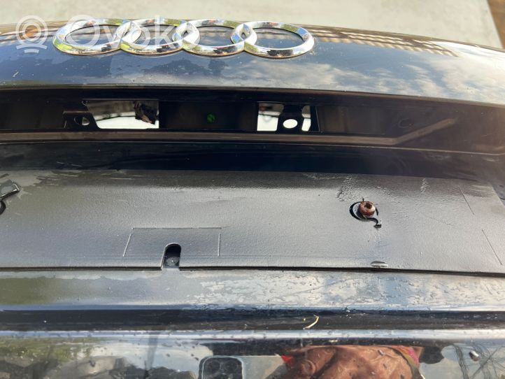 Audi RS6 Задняя крышка (багажника) 