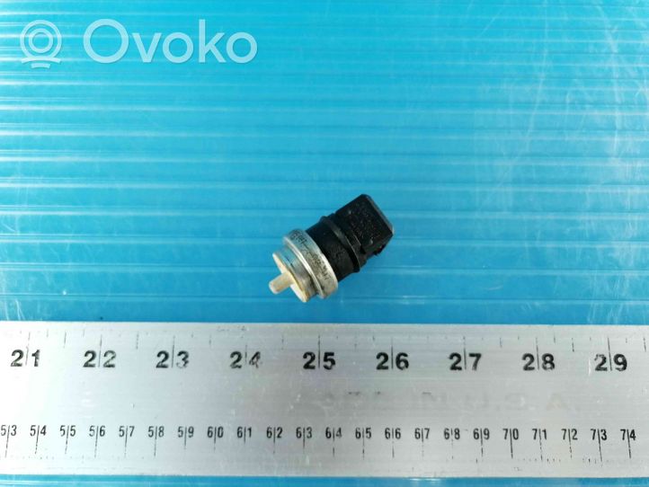 Nissan Qashqai Kühlmitteltemperatur Sensor Fühler Geber 269706