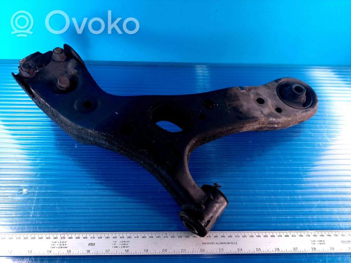 Toyota Avensis T270 Fourchette, bras de suspension inférieur avant 4865502060