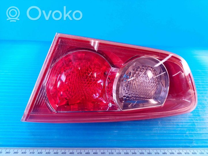 Mitsubishi Lancer Evolution Lampy tylnej klapy bagażnika A1839