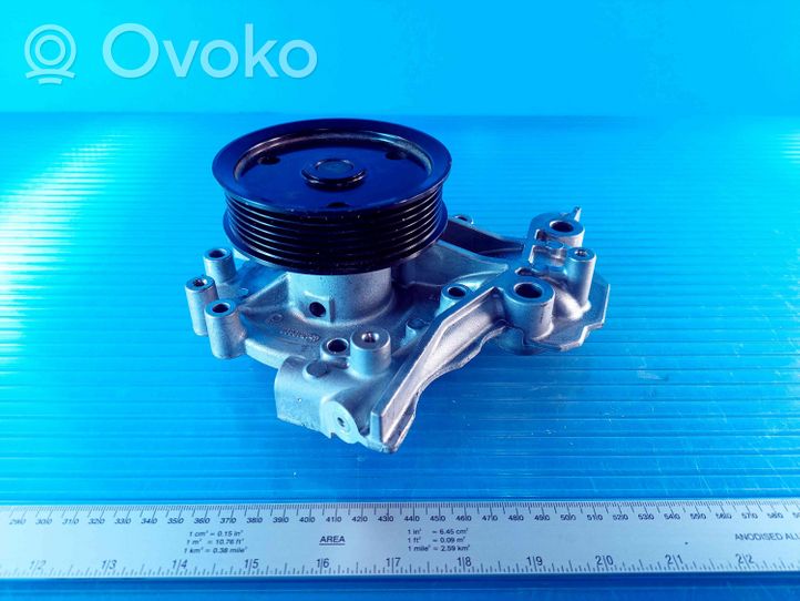 Opel Zafira C Water pump 55508456