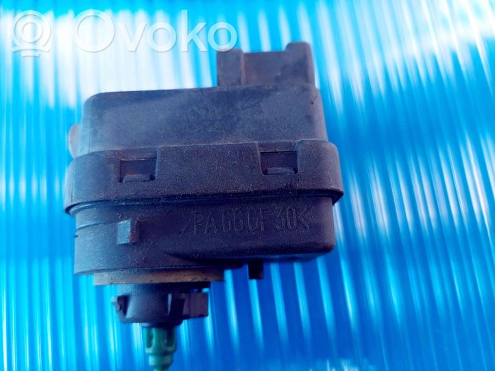 PA66GF30 Renault Trafic II (X83) Moteur de réglage du niveau des phares
