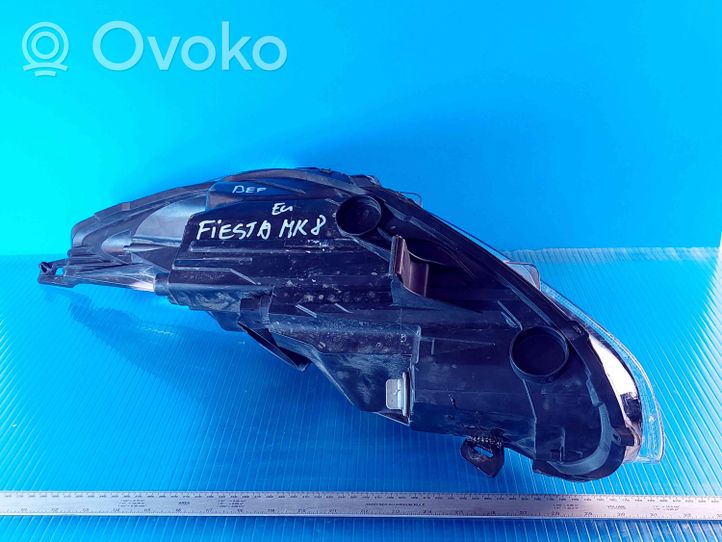 Ford Fiesta Lampa przednia C1BB13W029AH