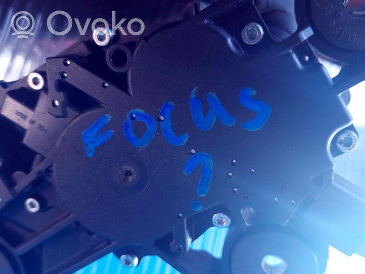 Ford Focus Galinio stiklo valytuvo varikliukas 17K441AA