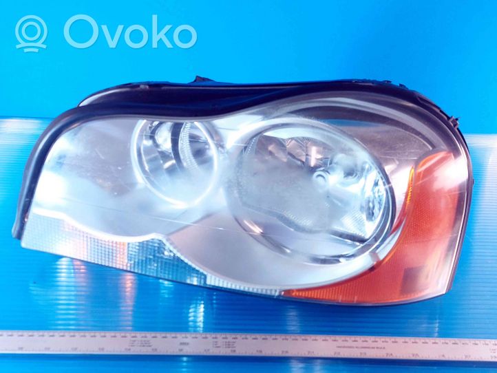 Volvo XC90 Lampa przednia 8620859