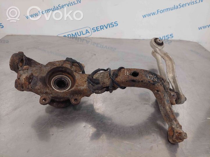 Audi A4 S4 B5 8D Mozzo ruota anteriore 