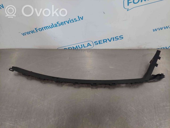 Ford Focus Etuoven kynnyksen suojalista BM5120297A