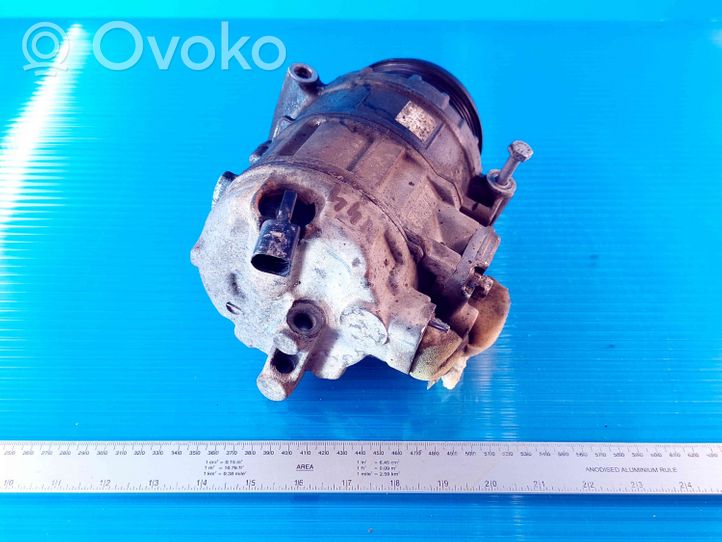 Volkswagen Crafter Kompresor / Sprężarka klimatyzacji A/C 2E0820803H