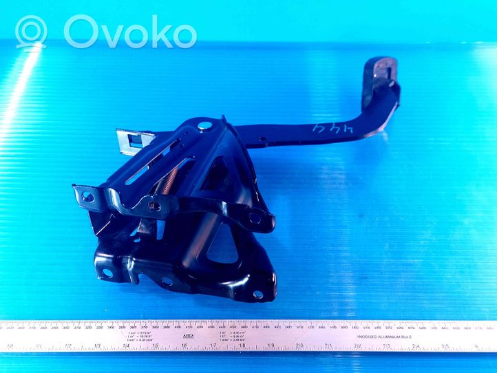 Volkswagen Crafter Brake pedal A2012920082