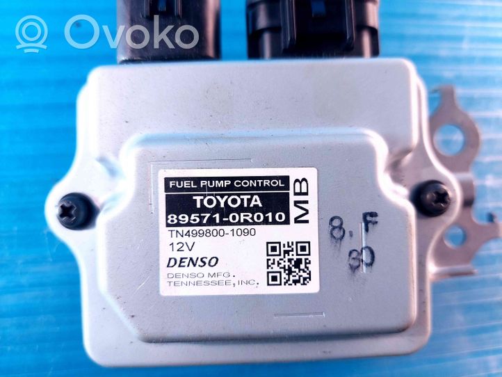 Toyota Sienna XL40 IV Fuel injection pump control unit/module 895710R010