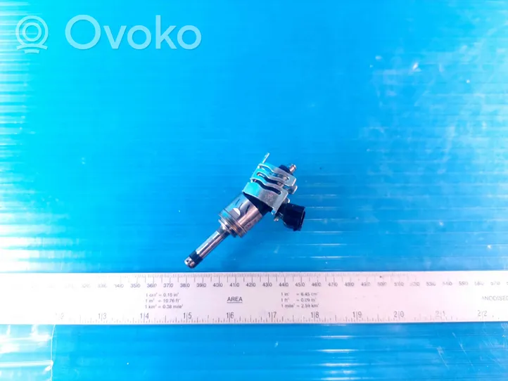 Toyota Sienna XL40 IV Injecteur de carburant 23250F0010