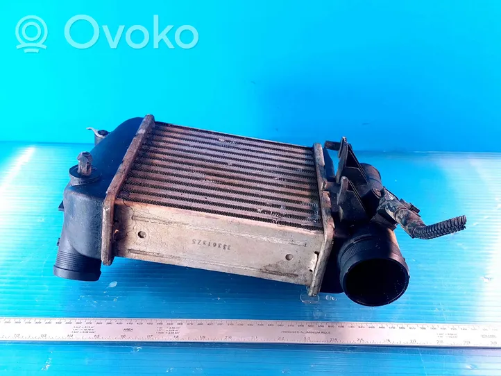 Audi A6 S6 C6 4F Chłodnica powietrza doładowującego / Intercooler 4F0145806R