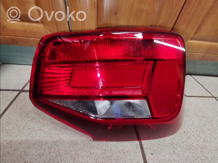 Audi Q2 - Luci posteriori 81A945069B