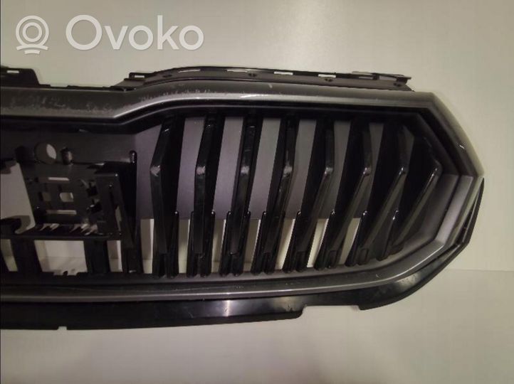 Skoda Fabia Mk4 (6VA) Grille de calandre avant 