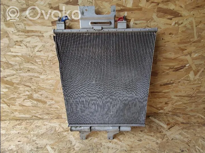 Jaguar XJ X351 Gaisa kondicioniera dzeses radiators CW93-19710-AA