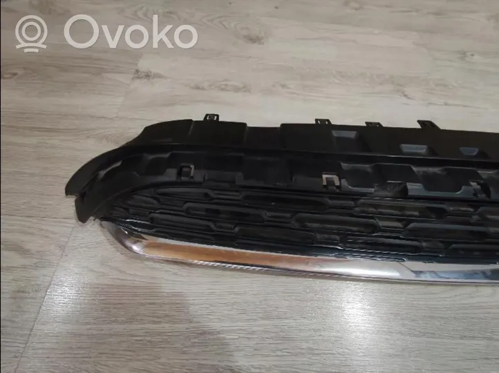 Mini One - Cooper Clubman R55 Grille de calandre avant 51137381981