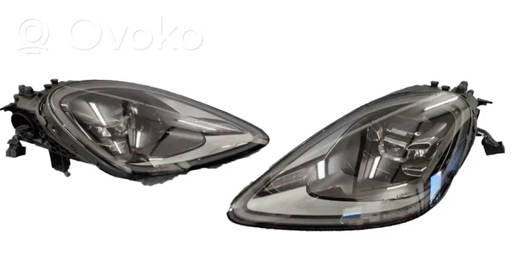 Porsche Cayenne (9Y0 9Y3) Lot de 2 lampes frontales / phare 9Y0941043AJ