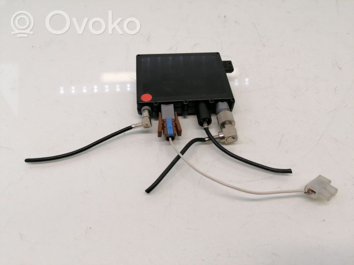 BMW 3 E46 Antennenverstärker Signalverstärker 8377817