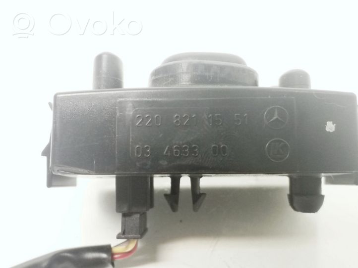 Mercedes-Benz S W220 Interruptor del espejo lateral 2208211551