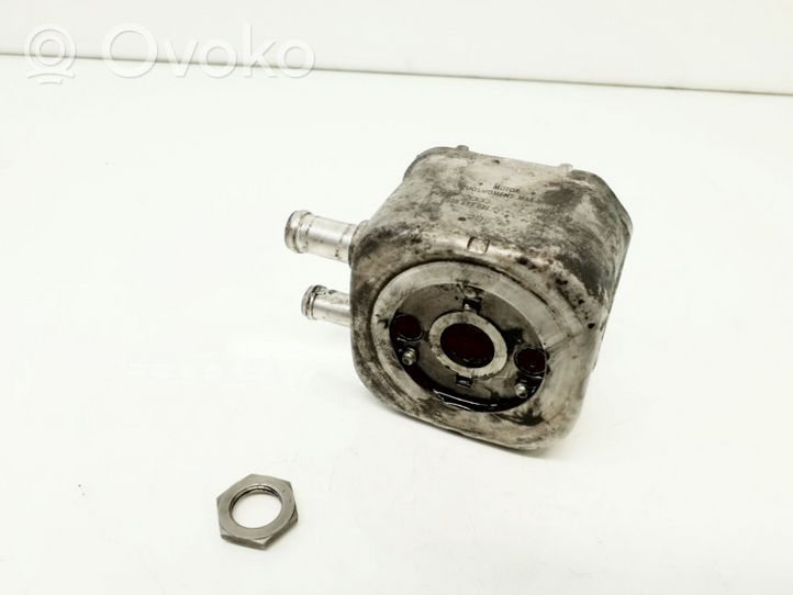 Volkswagen PASSAT B5 Oil filter mounting bracket 028117021